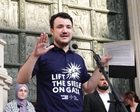American Judge Orders Removal of Palestinian-Supporting Activist Citing Inaccurate Information on Residency Application