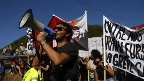Nationwide Protests Erupt Opposing Spending Slashing