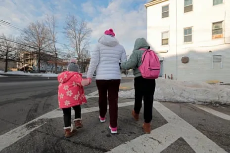 Judges Decide Opposing White House on Deporting Guatemalan Children and Venezuelans