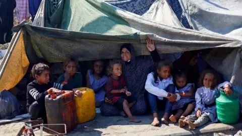Devastating Crisis across northern Gaza while Military Forces Advance