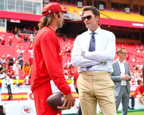 The NFL legend draws online backlash as appearing in Las Vegas Raiders coaching booth