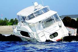 The Role of a Boating Accident Lawyer